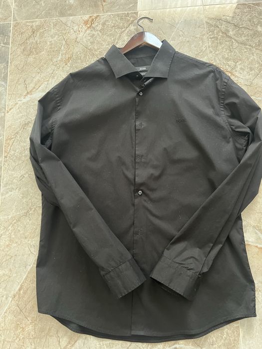 черна мъжка риза Boss