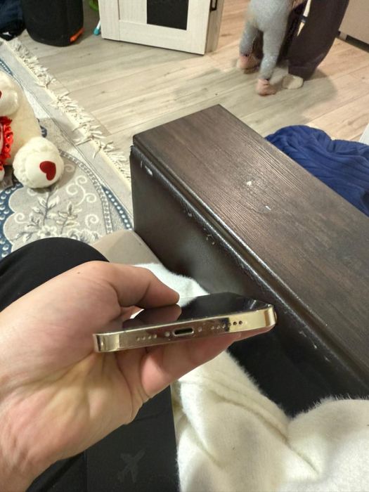 Продам 12 pro max