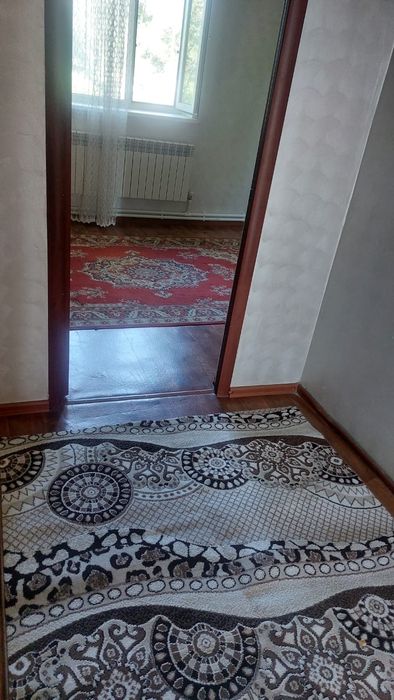 Продам двух комнатную квартиру