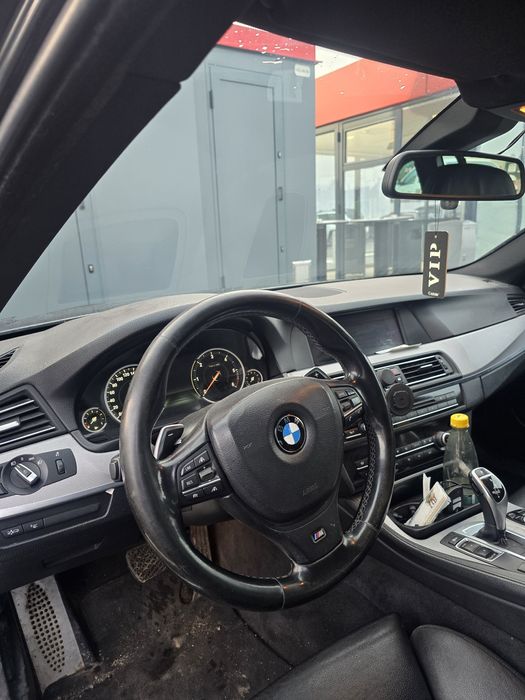 Bmw f11 520d 184cp, distr. Facuta, m-pack, int confort, distronic,etc