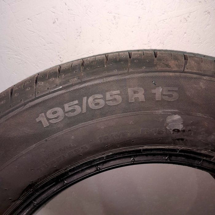Шины 195 65 R15  4 штуки