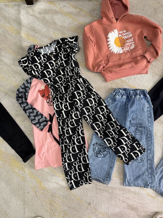 Пакет одежды для девочки 5 лет