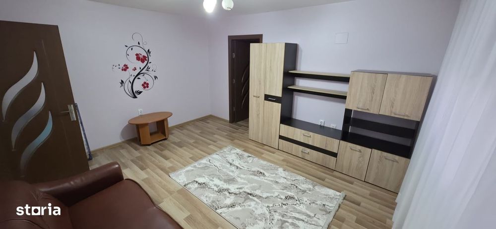 3 camere semidecomandat ultracentral
