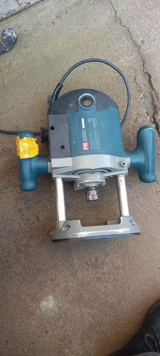 Фреза Алтеко жұмыс жасап тұр