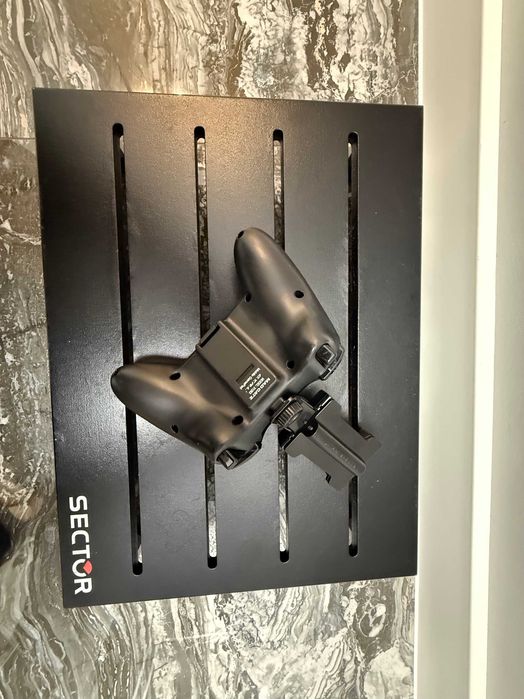 Гейминг джойстик MadCatz за смартфон