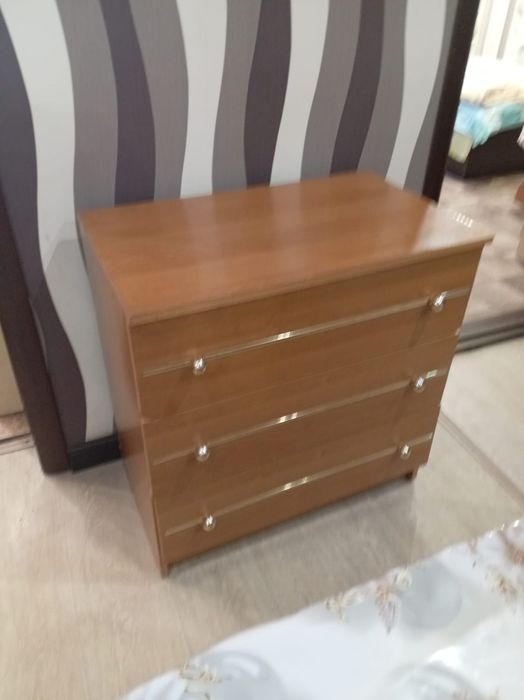 Продам комод 10000 тенге
