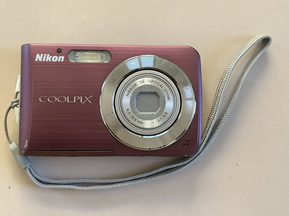 Nikon COOLPIX S210