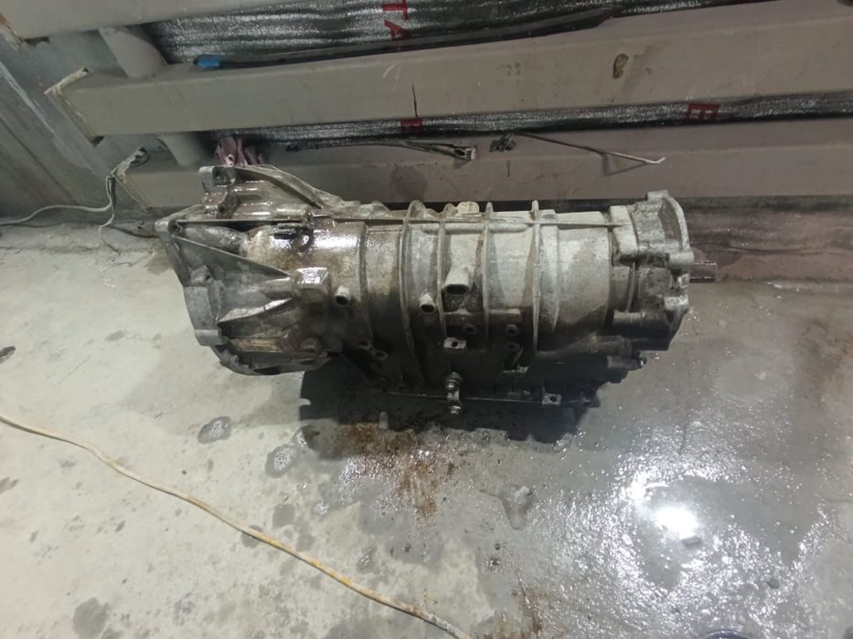 Продам коробку от бмв х5