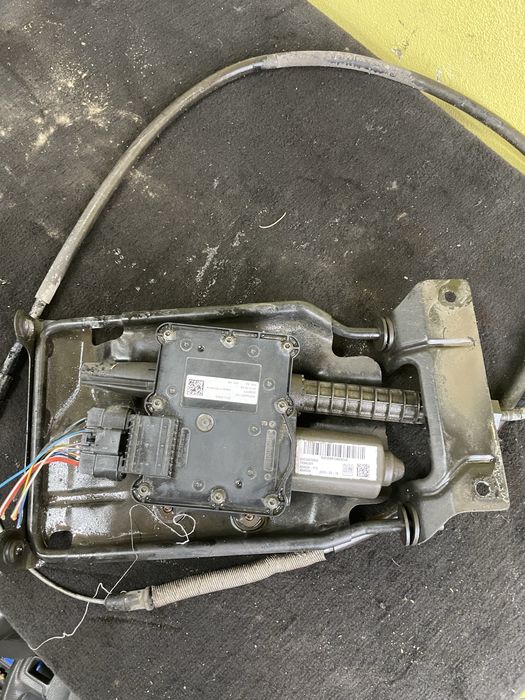 Modul electric frana de mana Opel Meriva B Pret 400 lei