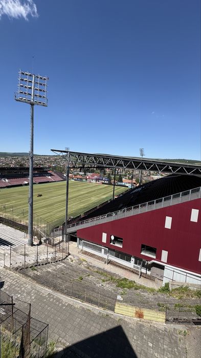 PF - vând garsonieră renovată in Gruia — fotografia 1
