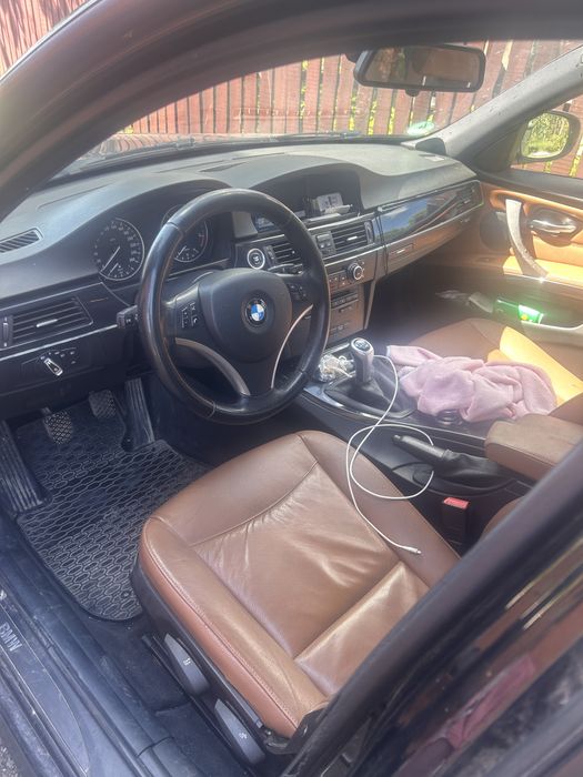 BMW 3 Series 2010 — imagine 3