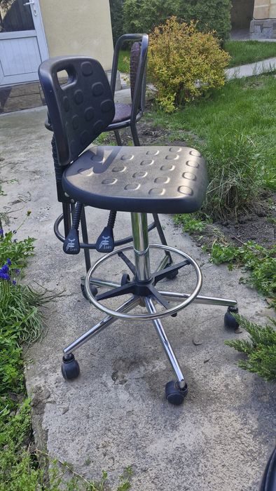 Стулья для салона