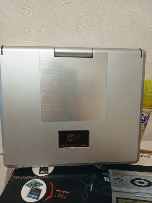 Продам видеоплеер  DVD