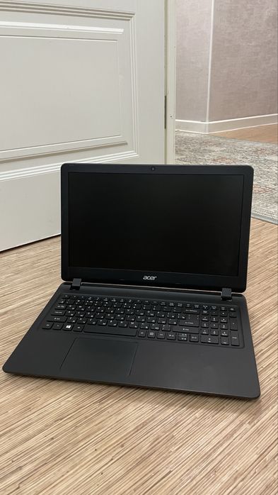 Acer Aspire ES1-533