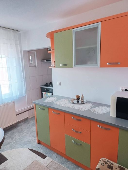Ap 2 camere  60 mp stradal