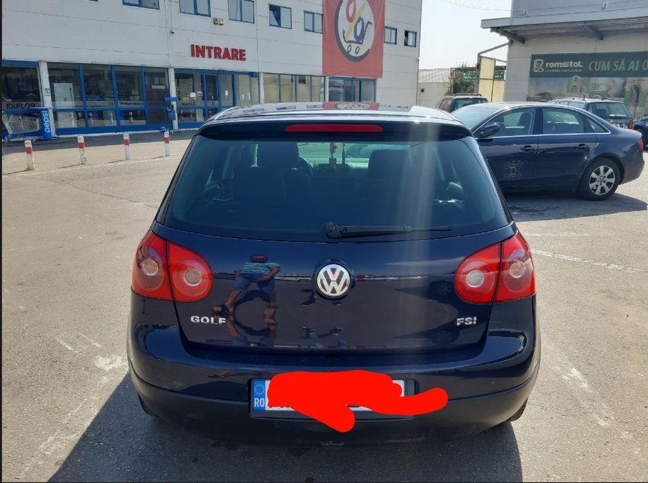 Vând sau Dezmembrez WW golf V , 1.4Fsi, cod motor BKG, An 2004 , fara rugina