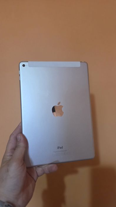 Ipad Air 2 white luminozitate redusa