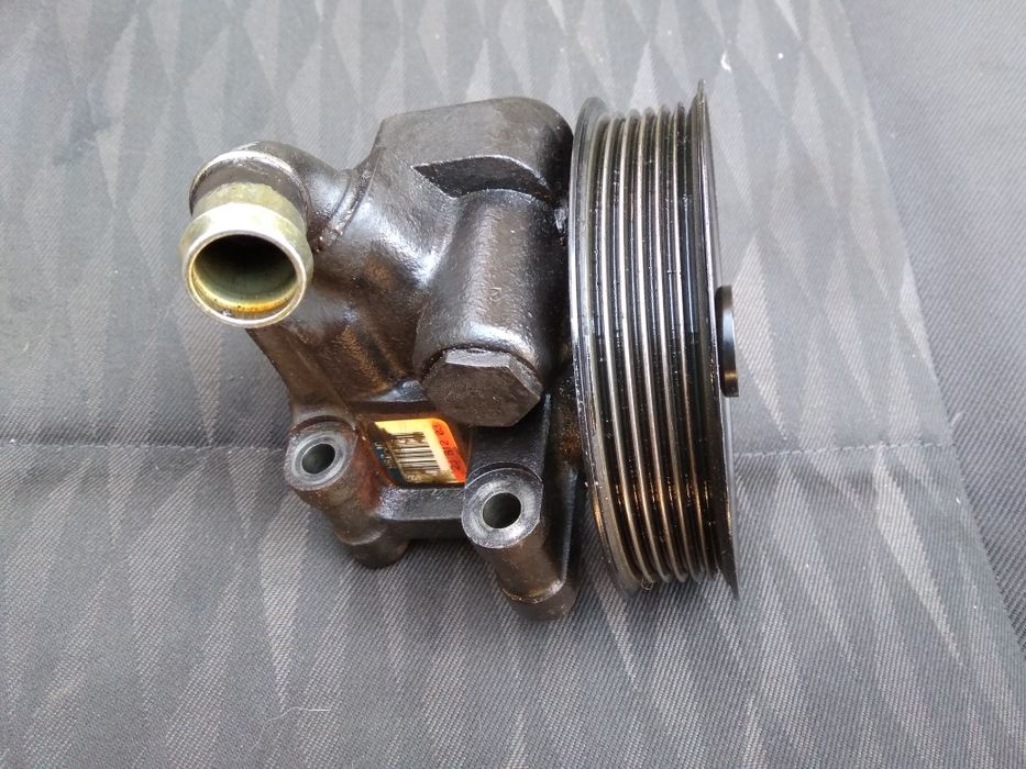 хидравлична помпа форд фокус 1.8/115/100/90 Коня Hidravlichna Pompa