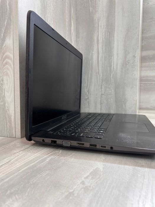 Прдается ноутбук ASUS X756U