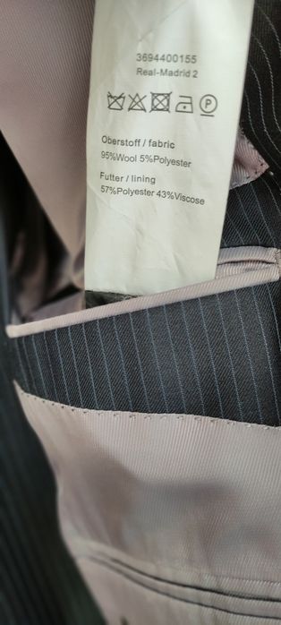 Костюм брендовый классический