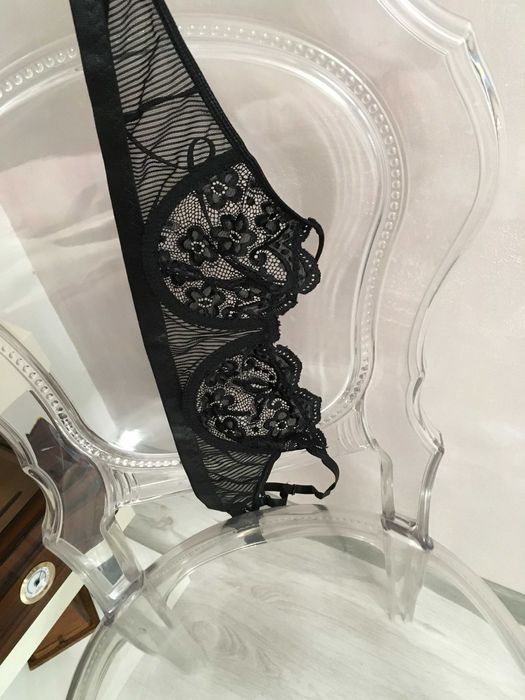 Луксозен сутиен Made in Italy 75B/C