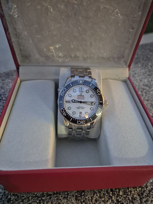 ceas omega Seamaster 300M