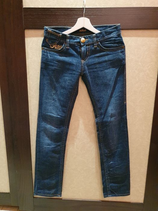 РАЗПРОДАЖБА Оригинални Дамски дънки