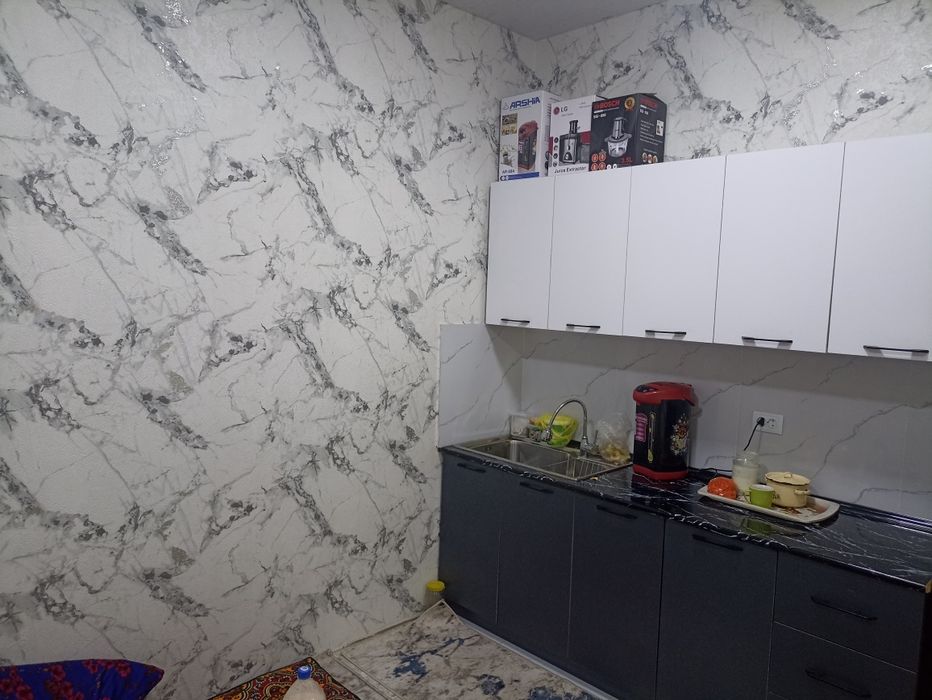 Uy sotiladi  Koʻksaroyda