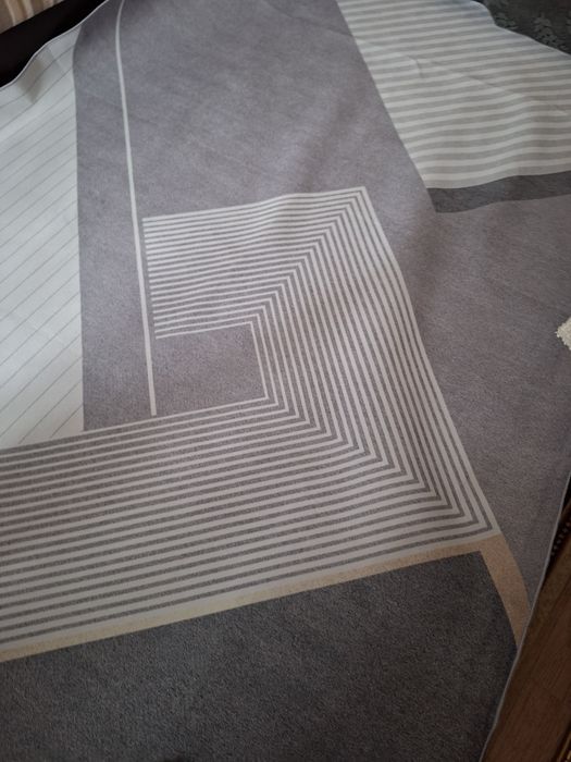 Ковёр  2 × 3 новый.