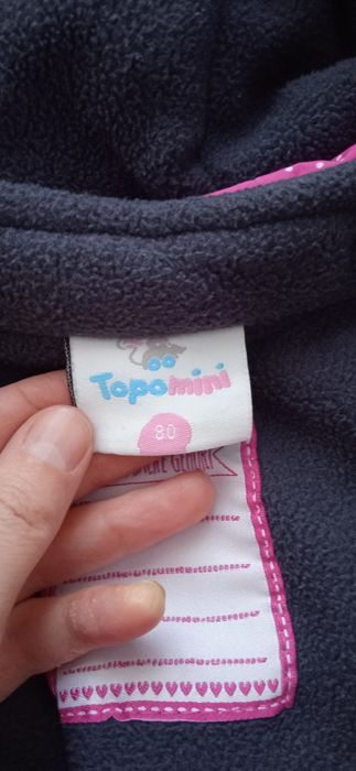 Продам куртку на девочку