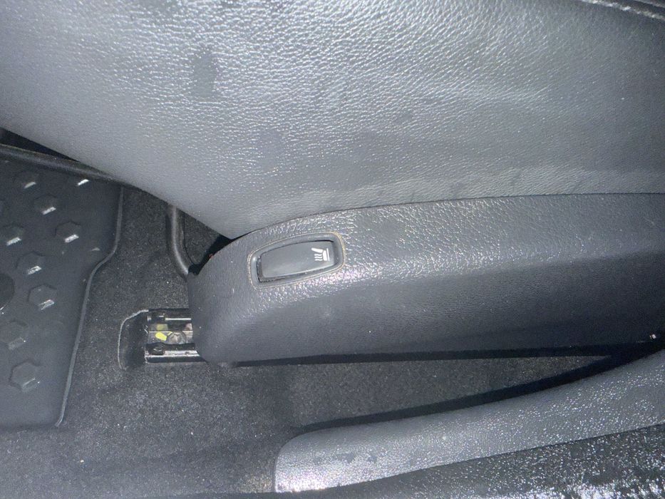 Dacia Duster 1.5 dCI S&S 4x4 Blackshadow 109 cp Euro 6 fara AdBlue