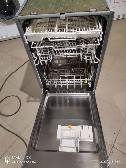 Съдомиялна Miele G4501SCVI 45см.частично вграждане