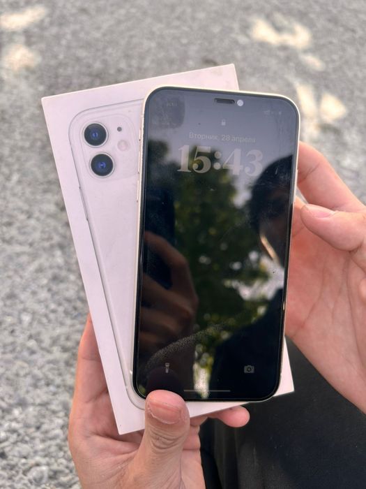 iphone 11 на 128 гб белый 74% Акб