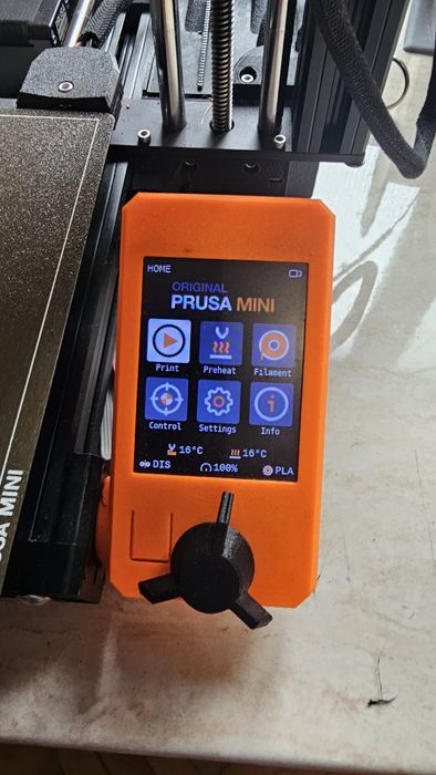 Imprimante 3D Prusa Mini+ (4 buc) + Sunlu Dryer S2 (2 buc) – întreținute, ideale pentru business / hobby