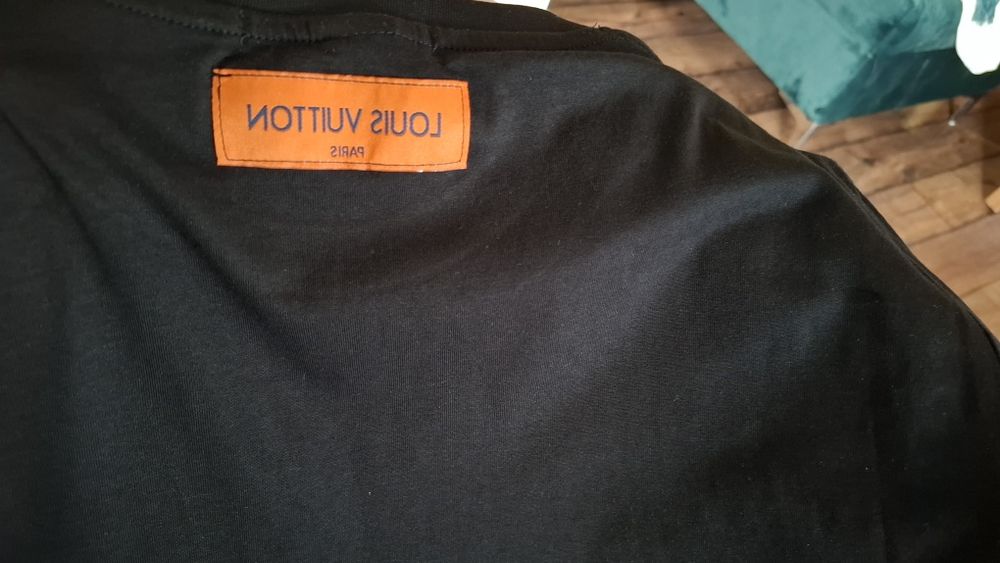 Louis Vuitton тениски