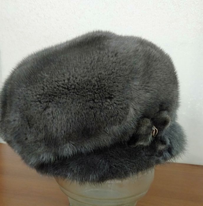 Продам норковый берет