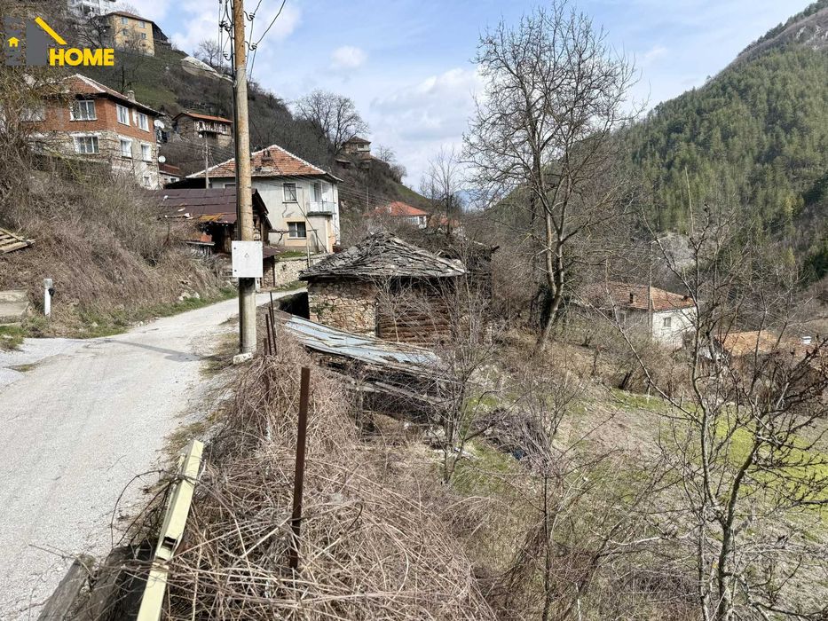 Продава се Къща в с. Дряново, Област Пловдив - 193 кв.м за 87 €/кв.м - Снимка #9