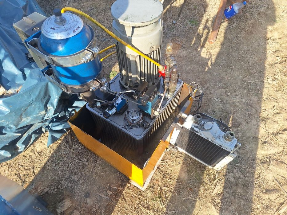 Presa gradina Unitate grup pompa instalatie sistem hidraulica hidrauli