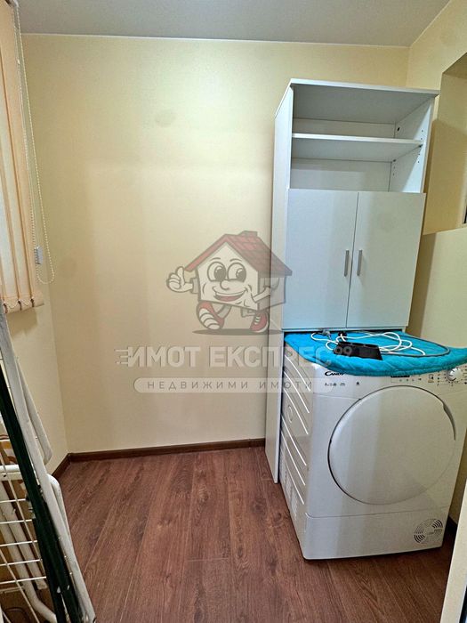 Дава се под наем Тристаен апартамент в Асеновград - 80 кв.м за 398.82 € - Снимка #12