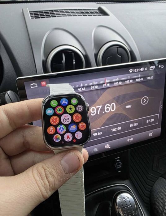Smartwatch AMOLED 466x466 ppi