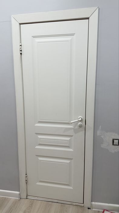 Межкомнатные двери 6 шт