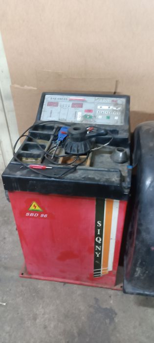 Продам шиномонтажное оборудование.