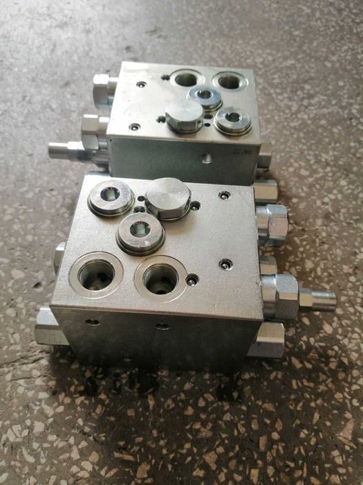 Supapa reversare plug pentru doi cilindrii