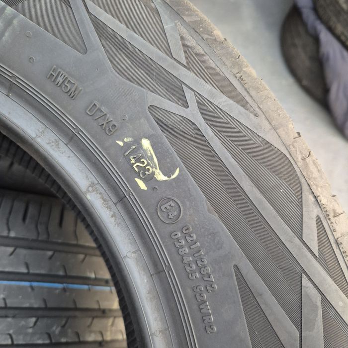 215 60 16 Continental 2023