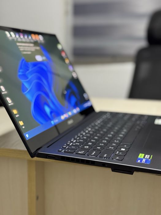 Sotiladi Notebook Asus Creator Laptop for Render