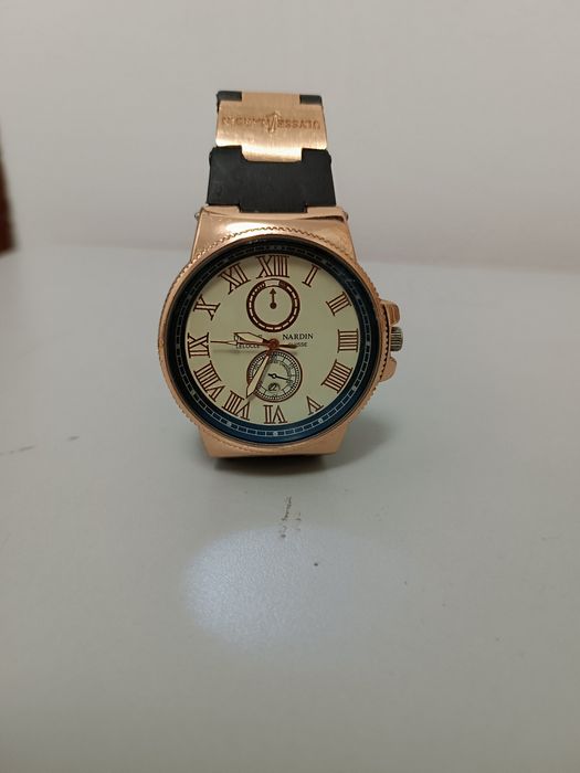 Часы новые   наручные