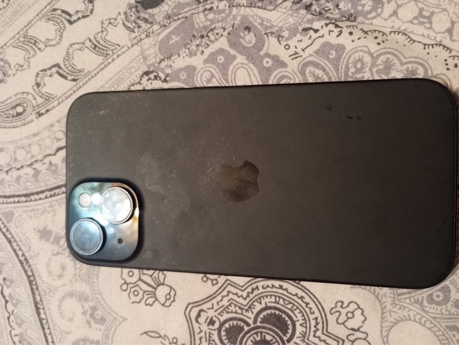 Продам Iphone 15