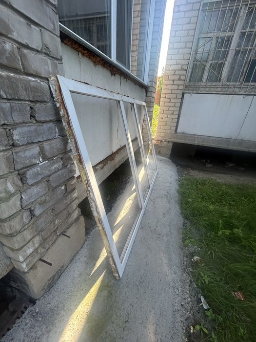 Продам  окно