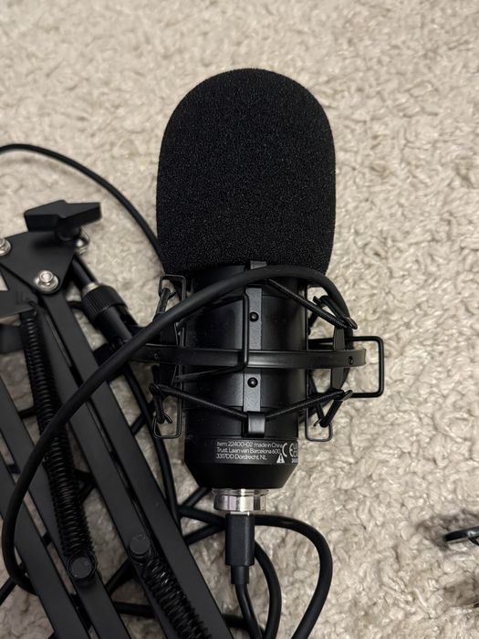 Microfon Trust GXT 252+ Emita Plus cu suport birou