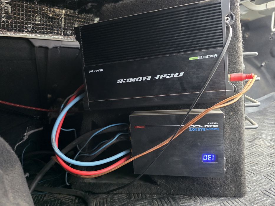 Subwoofer auto deaf bonce machete